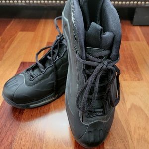 Men's Nike Total Air Foamposite Max - Black/Silver - Size 9